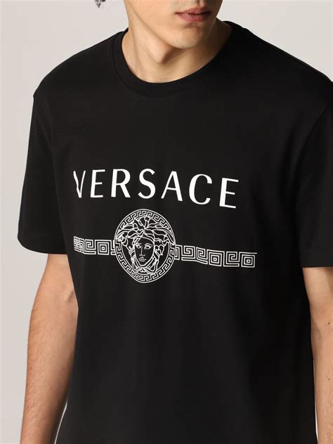 t shirt versace noir et blanc|versace t shirt men price.